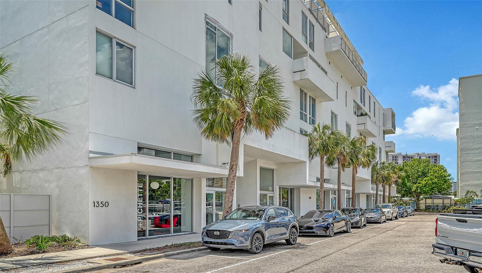 Modern one-bedroom, one-bath pied-a-terre residence designed for a connected, active urban lifestyle