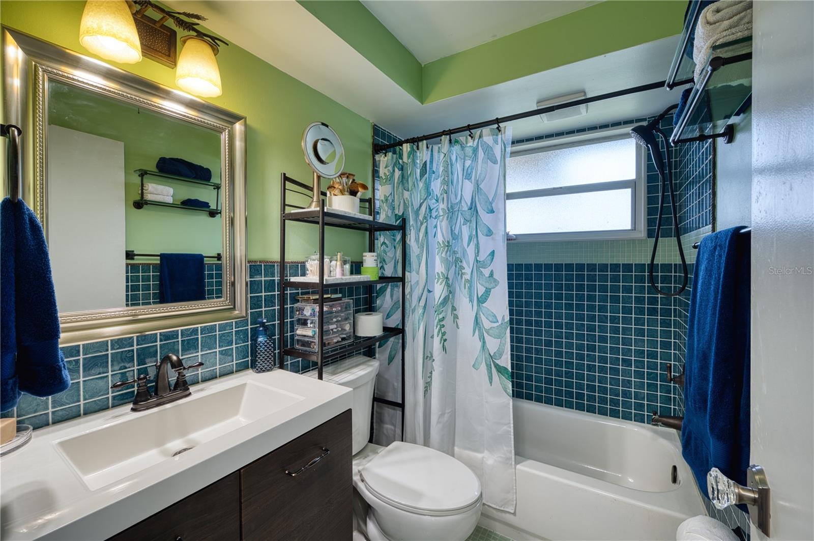 510 Dona Dr, Nokomis, FL 34275 — photo 23 of 32