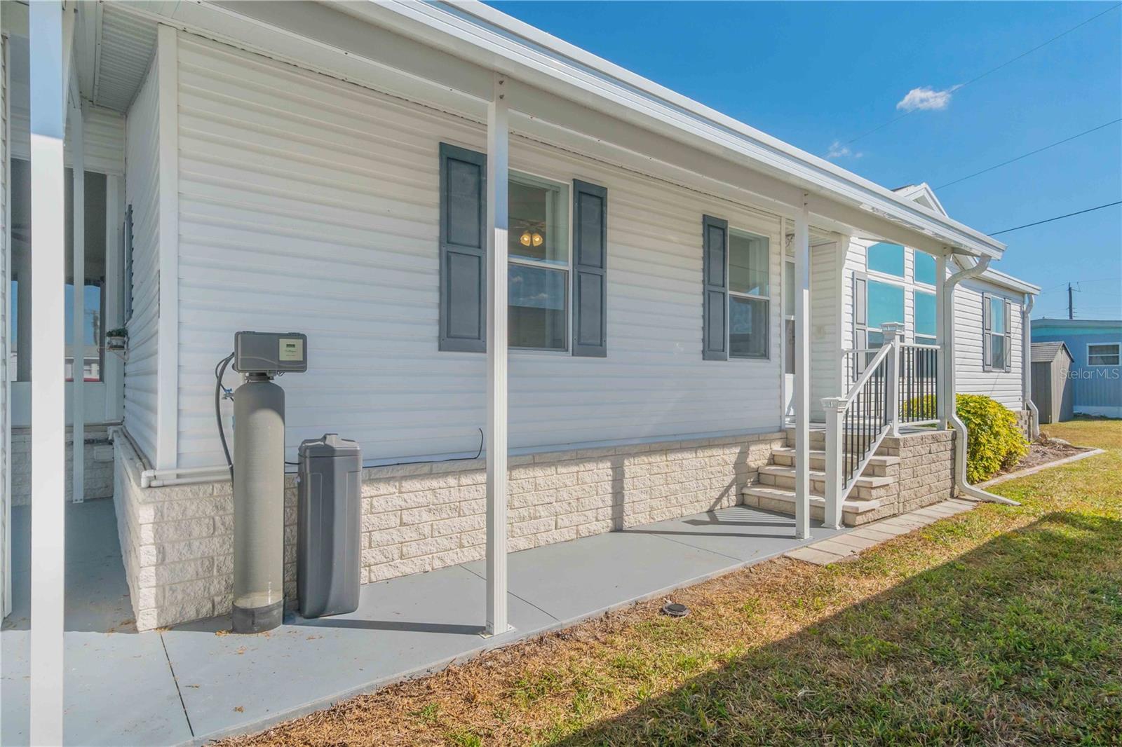 527 Fleetwood St, North Port, FL 34287 — photo 11 of 70
