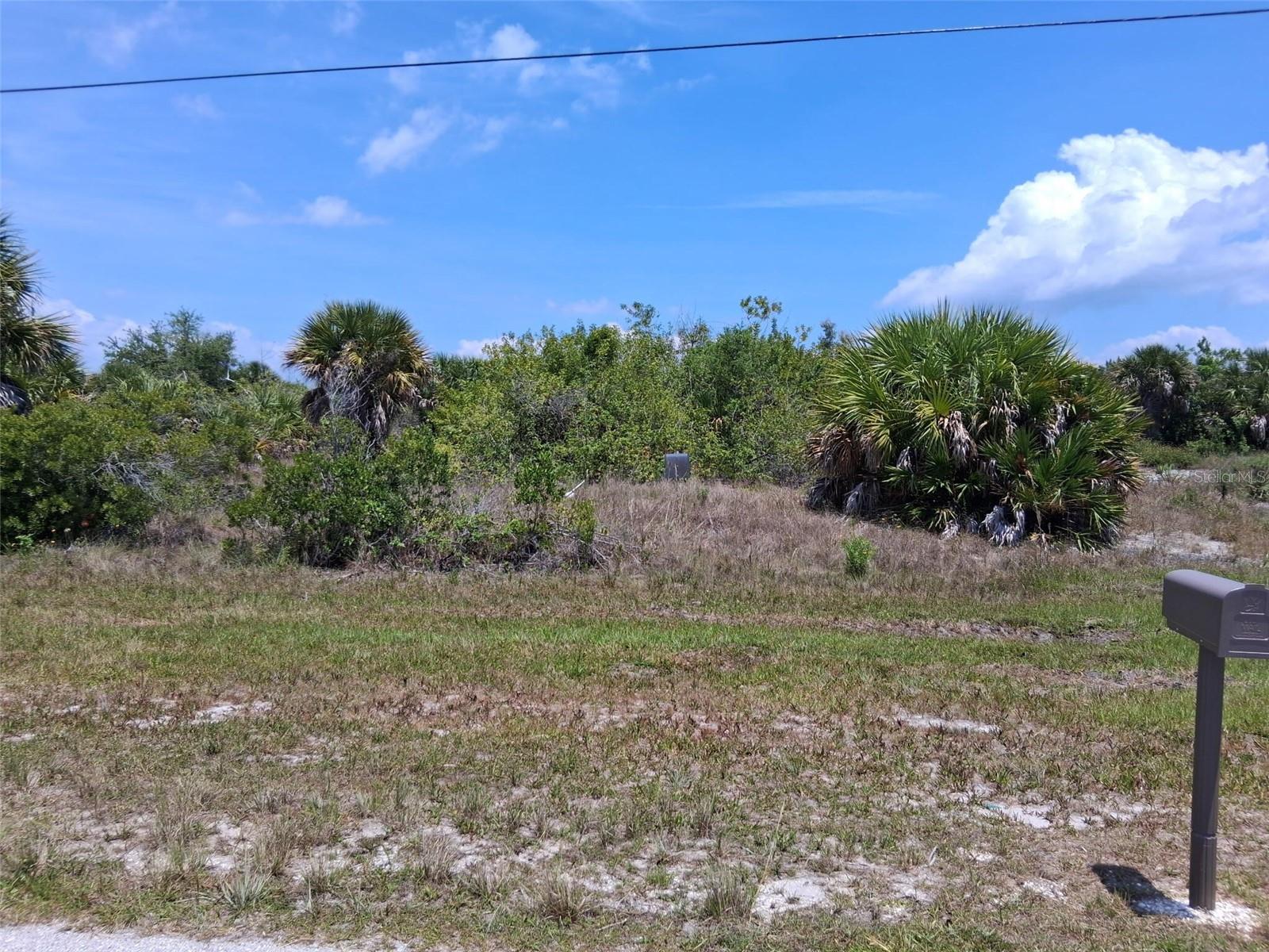 10166 Kingsville Dr, Port Charlotte, FL 33981 — photo 1 of 1