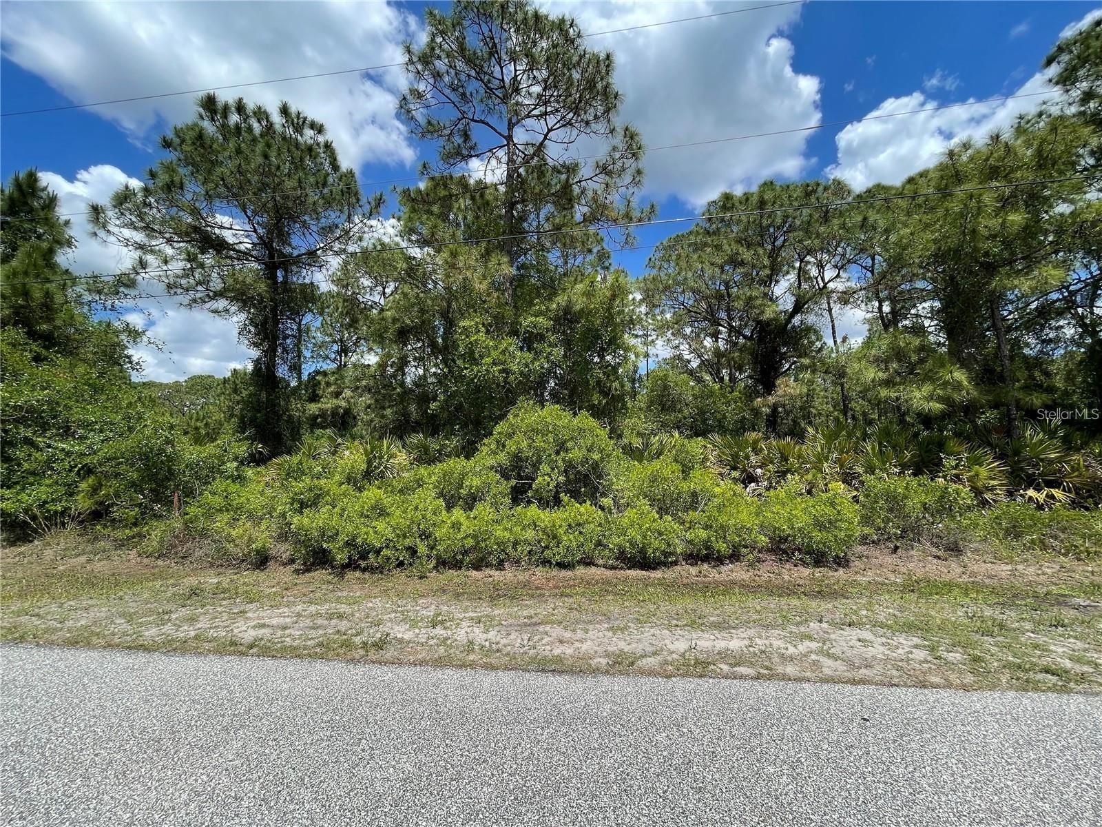 Edmiston Ave, North Port, FL 34291 · MLS# A4694379 — photo 1 of 1