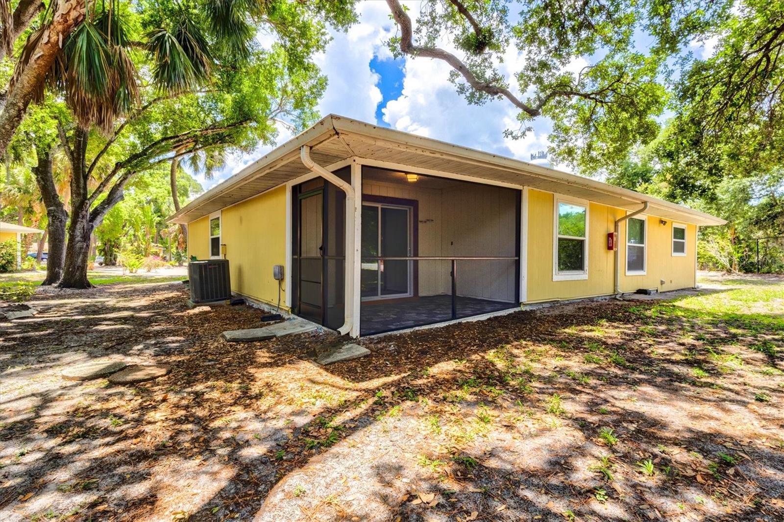 4631 Summerwind Dr #16, Sarasota, FL 34234 — photo 32 of 44