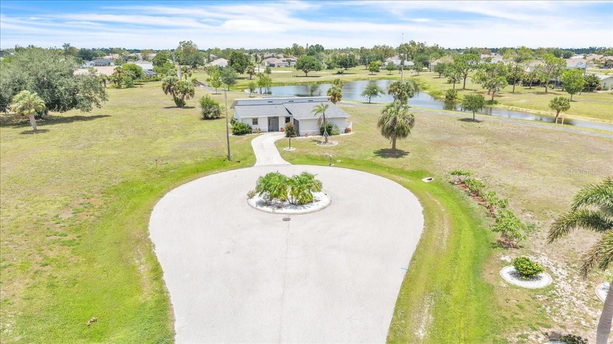 25313 Delgado Dr, Punta Gorda, FL 33955 — photo 3 of 37