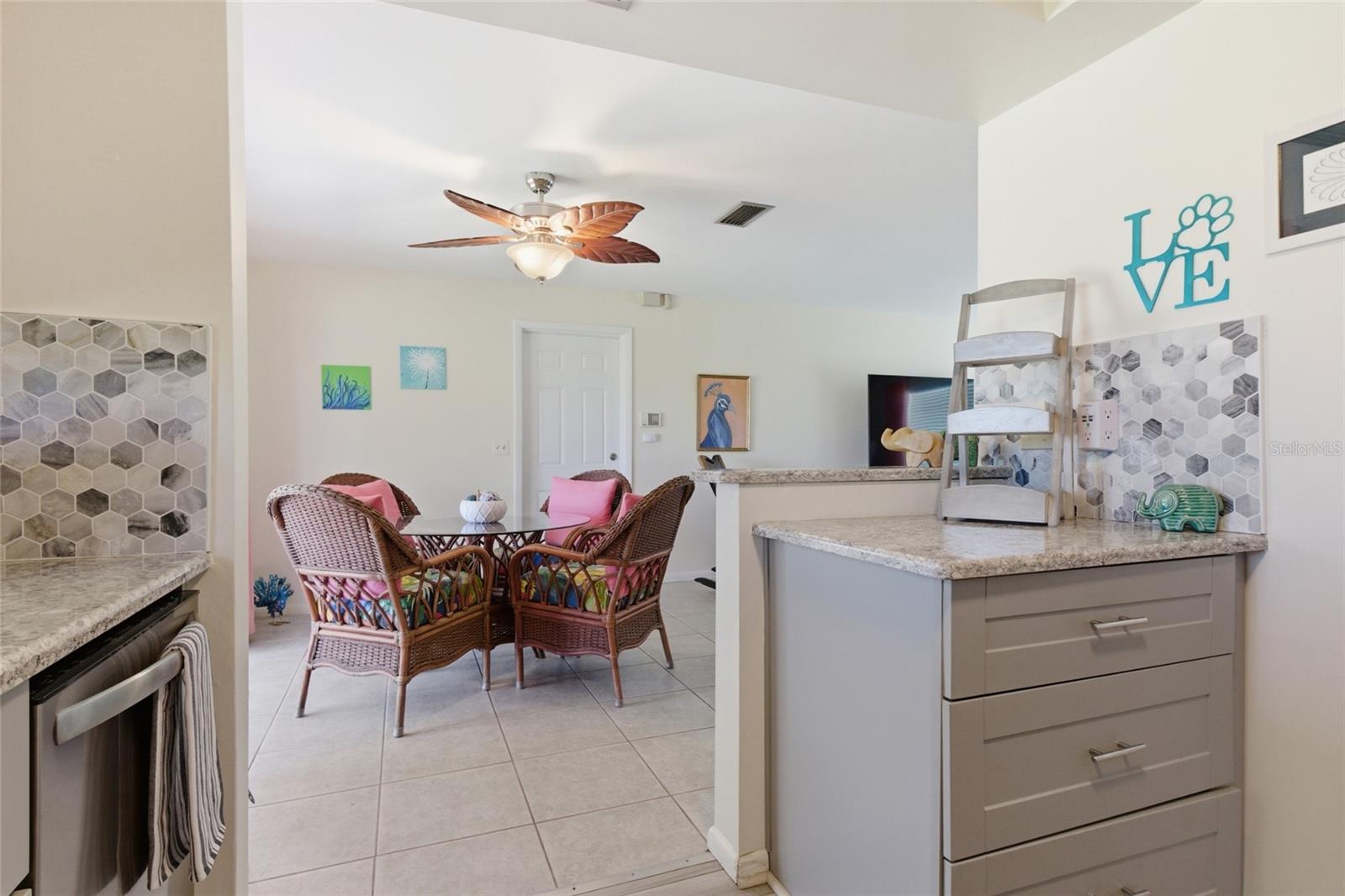 Kitchen/Dining