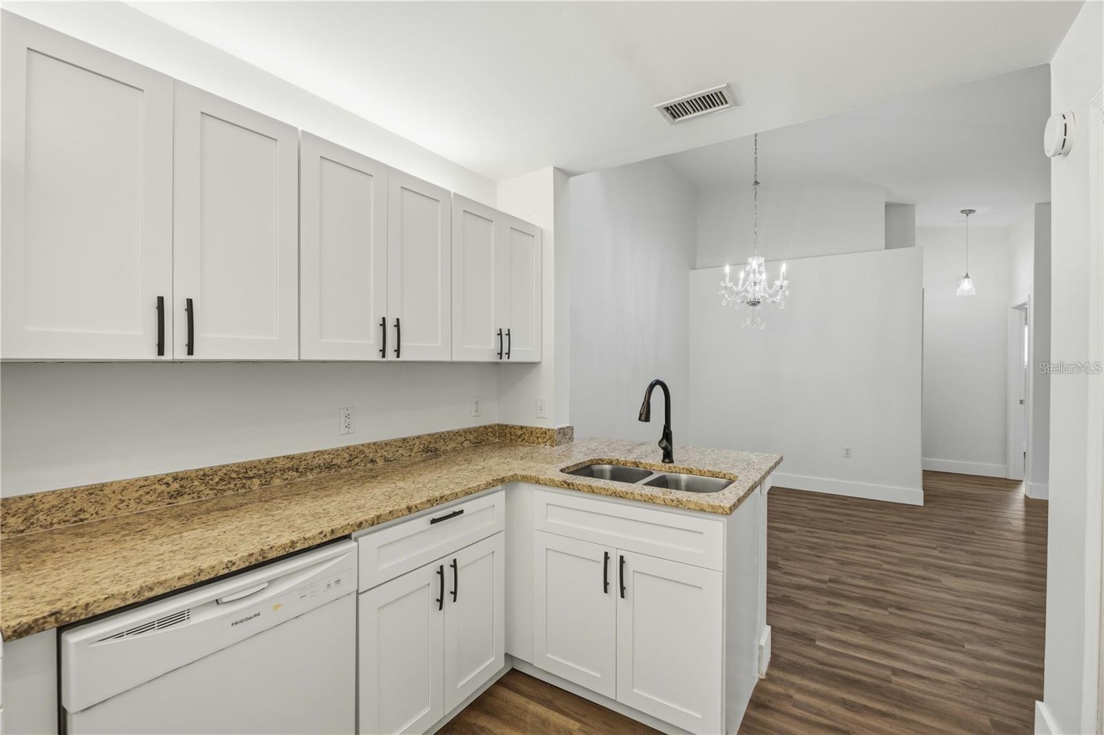 3300 Loveland Blvd #2501, Punta Gorda, FL 33980 — photo 10 of 23