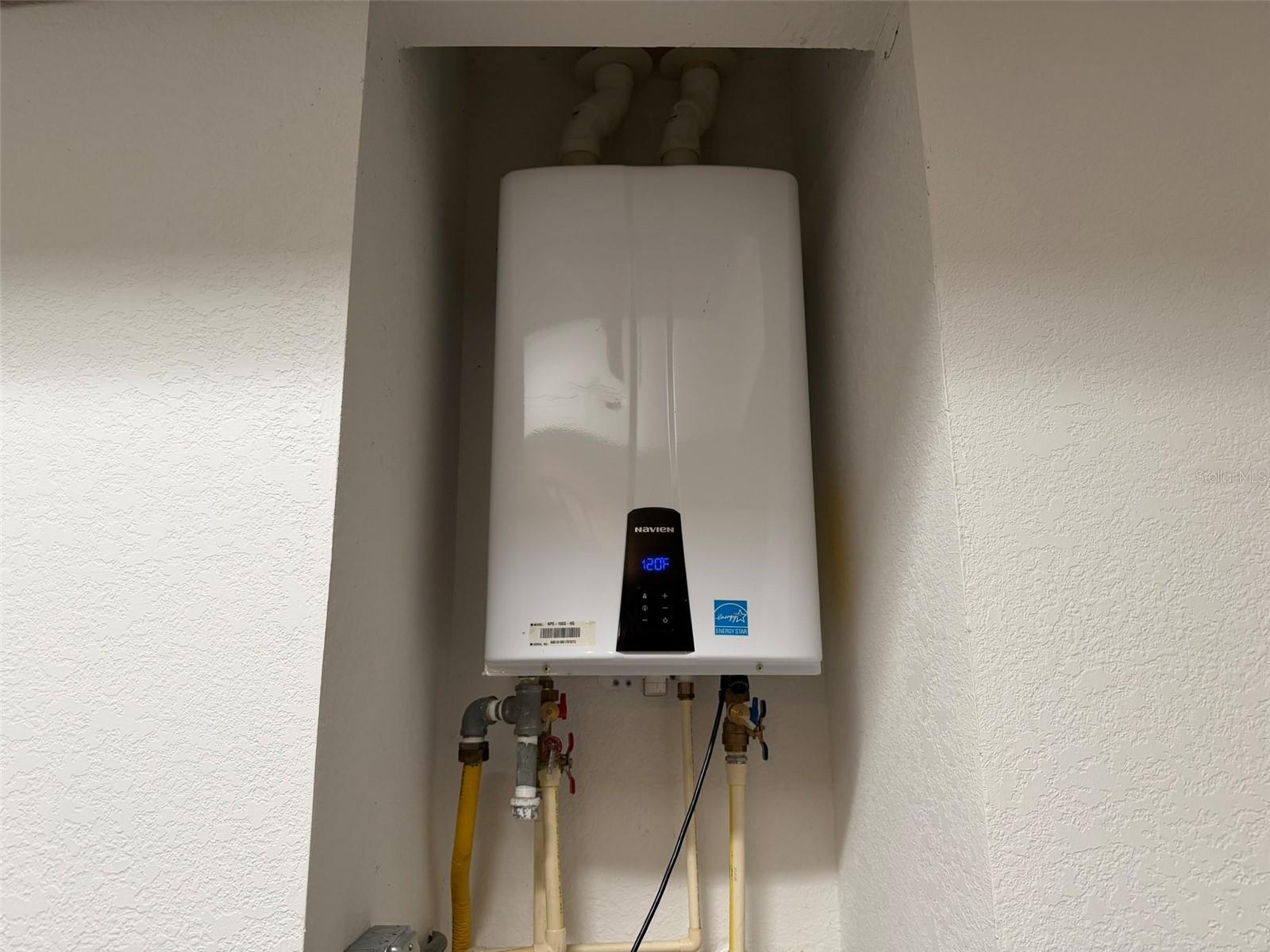 Gas Insta-Hot Water Heater