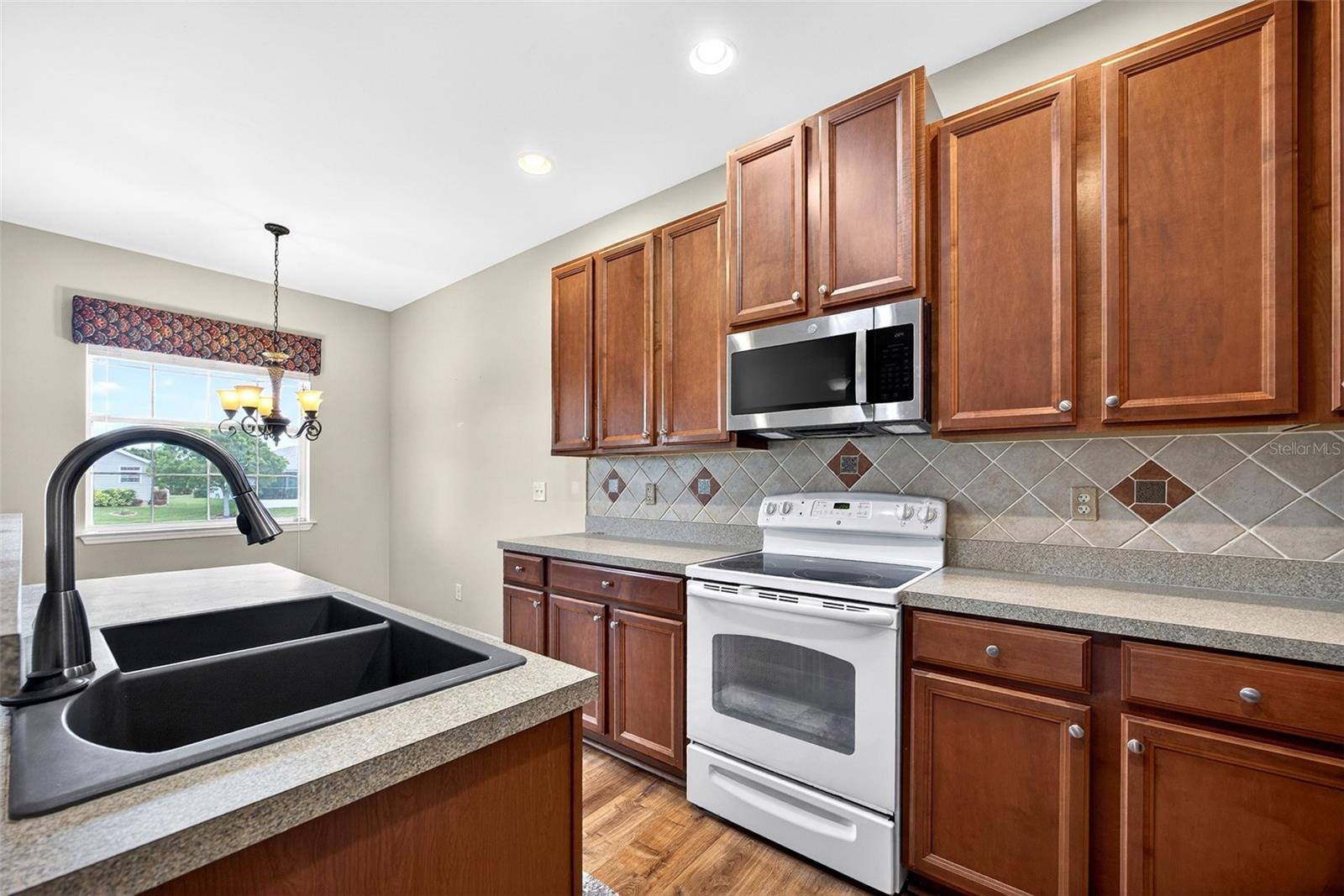 24611 Rio Villa Lakes Cir, Punta Gorda, FL 33950 — photo 11 of 49