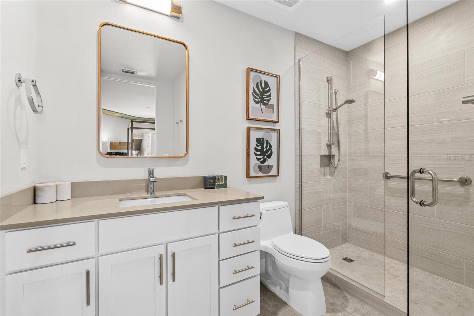 332 Cocoanut Ave #302, Sarasota, FL 34236 — photo 20 of 32