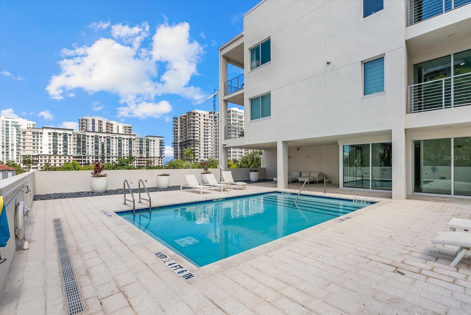 332 Cocoanut Ave #302, Sarasota, FL 34236 — photo 30 of 32