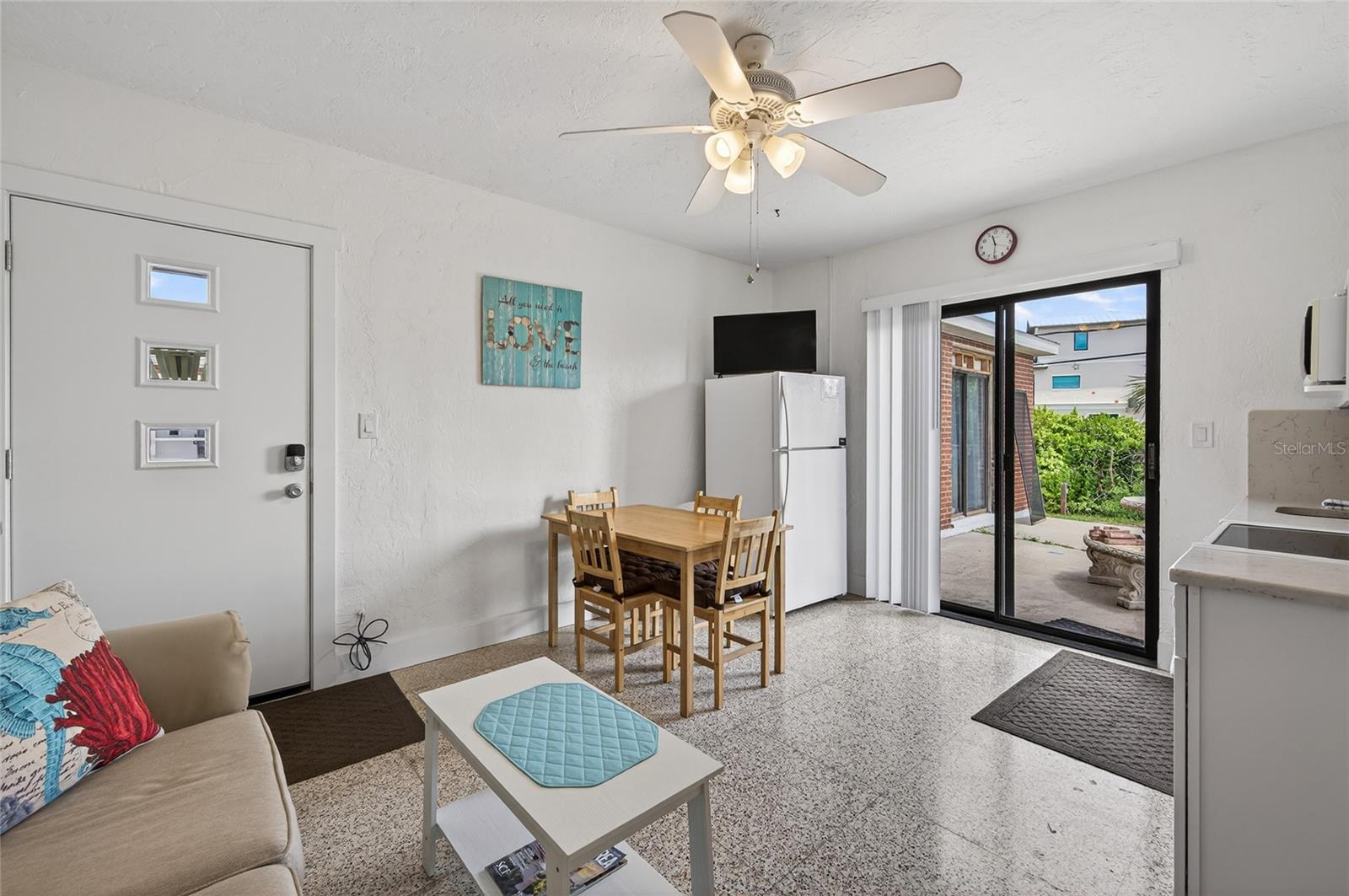 908 Villas Dr #14, Venice, FL 34285 — photo 6 of 38