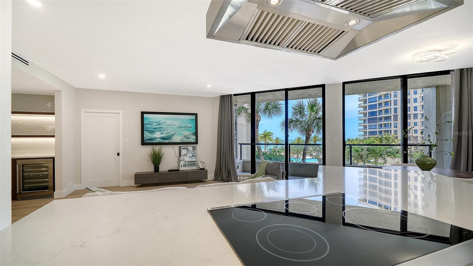 1211 Gulf of Mexico Dr #105, Longboat Key, FL 34228 — photo 15 of 53