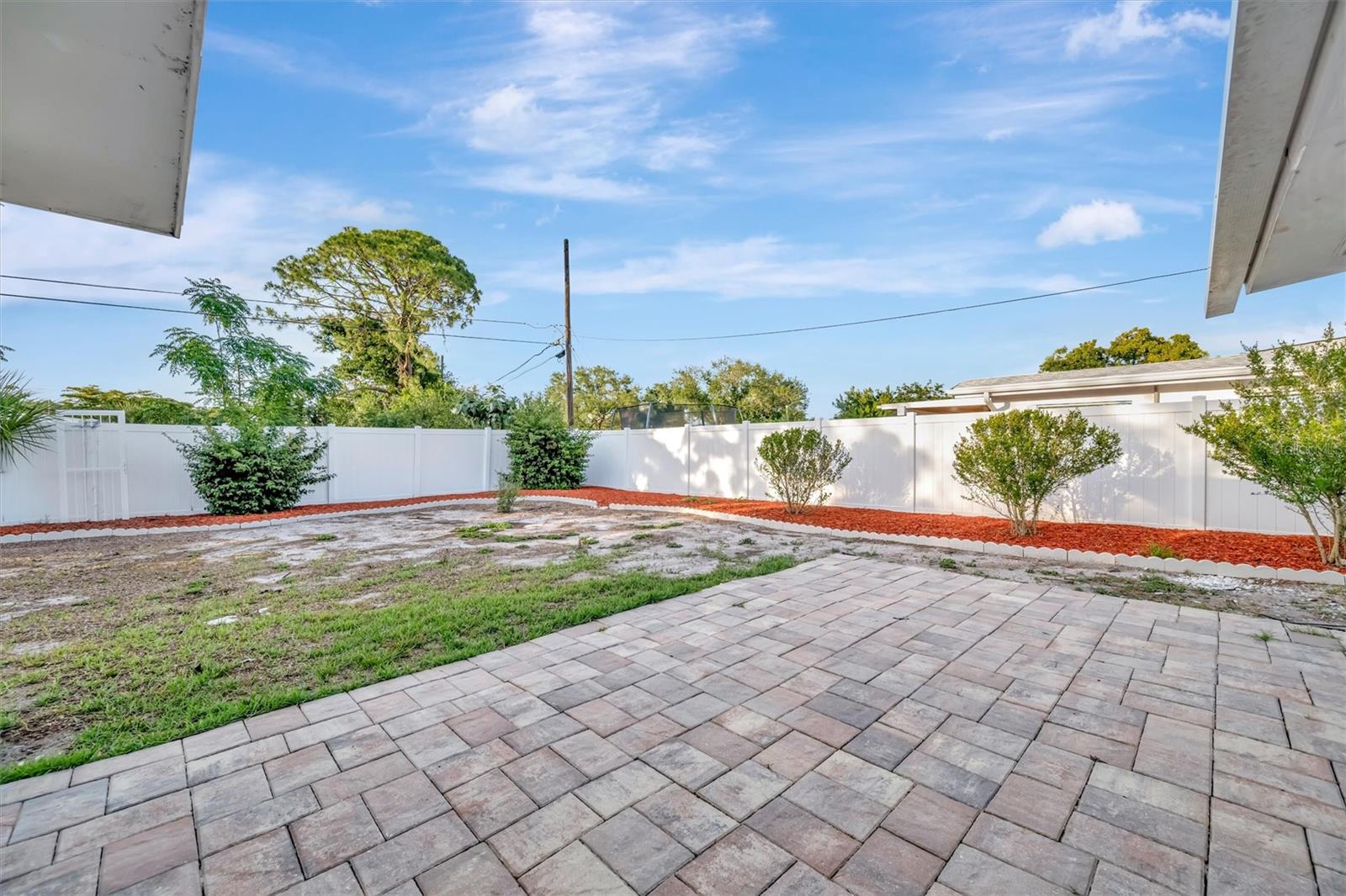 2705 Sunnyside St, Sarasota, FL 34239 — photo 27 of 28