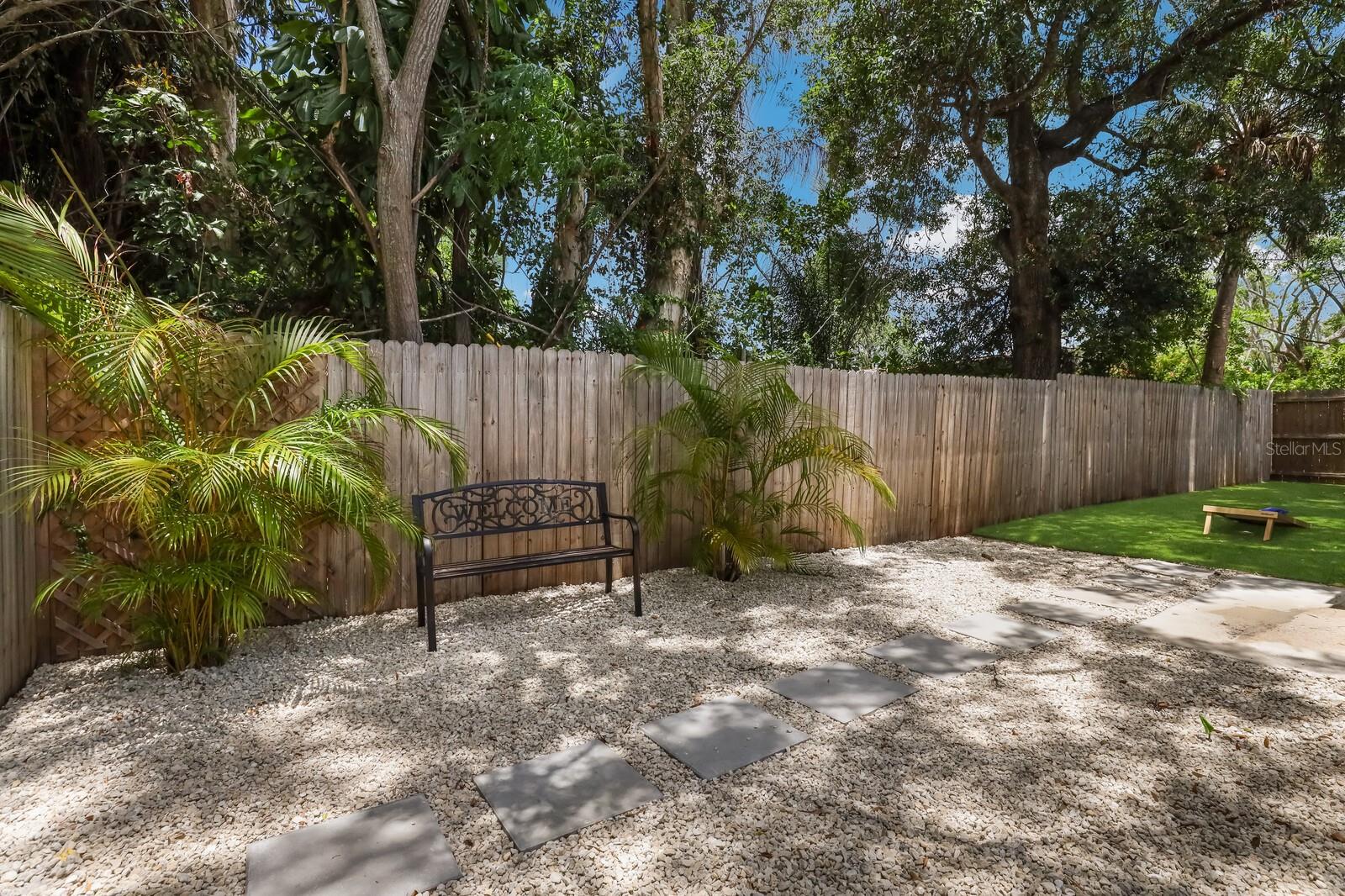 5720 Isanda Pl, Sarasota, FL 34231 — photo 31 of 36