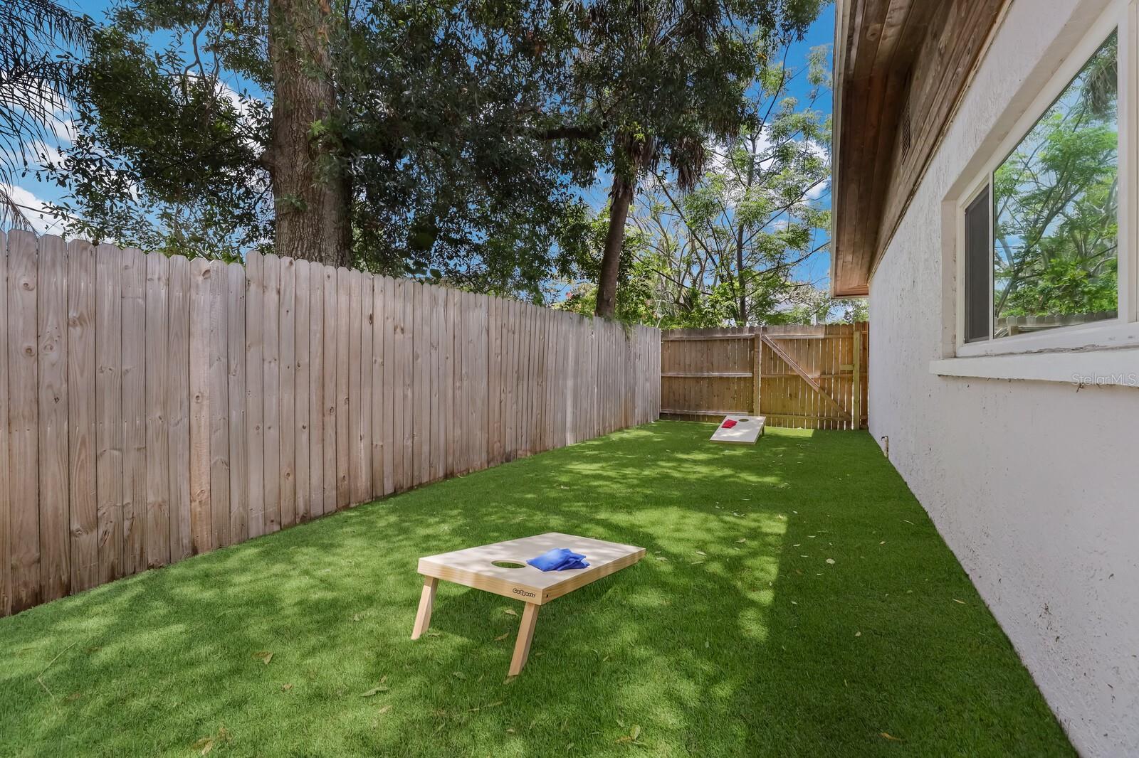 5720 Isanda Pl, Sarasota, FL 34231 — photo 32 of 36