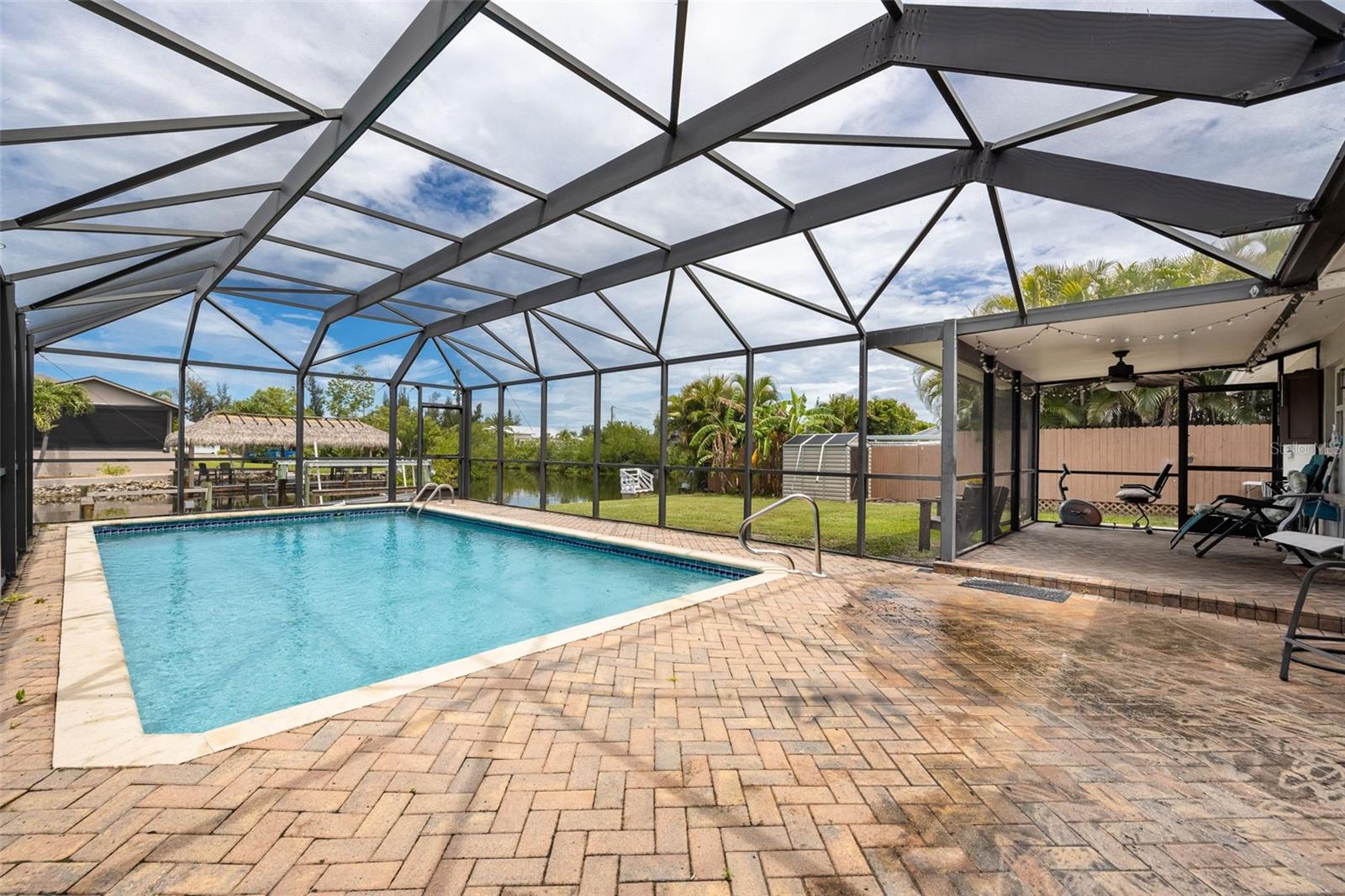 3601 Wisteria Pl, Punta Gorda, FL 33950 — photo 4 of 44
