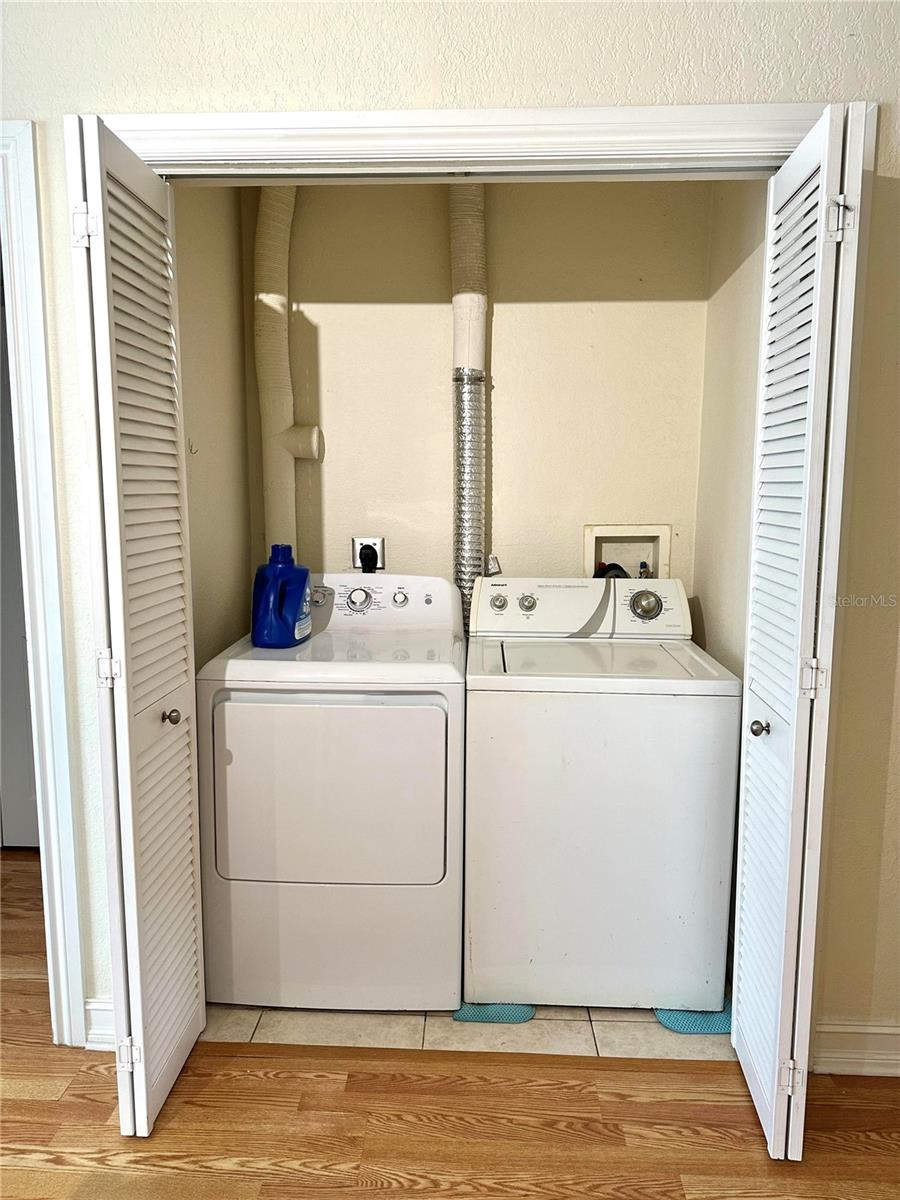 Washer/Dryer Closet