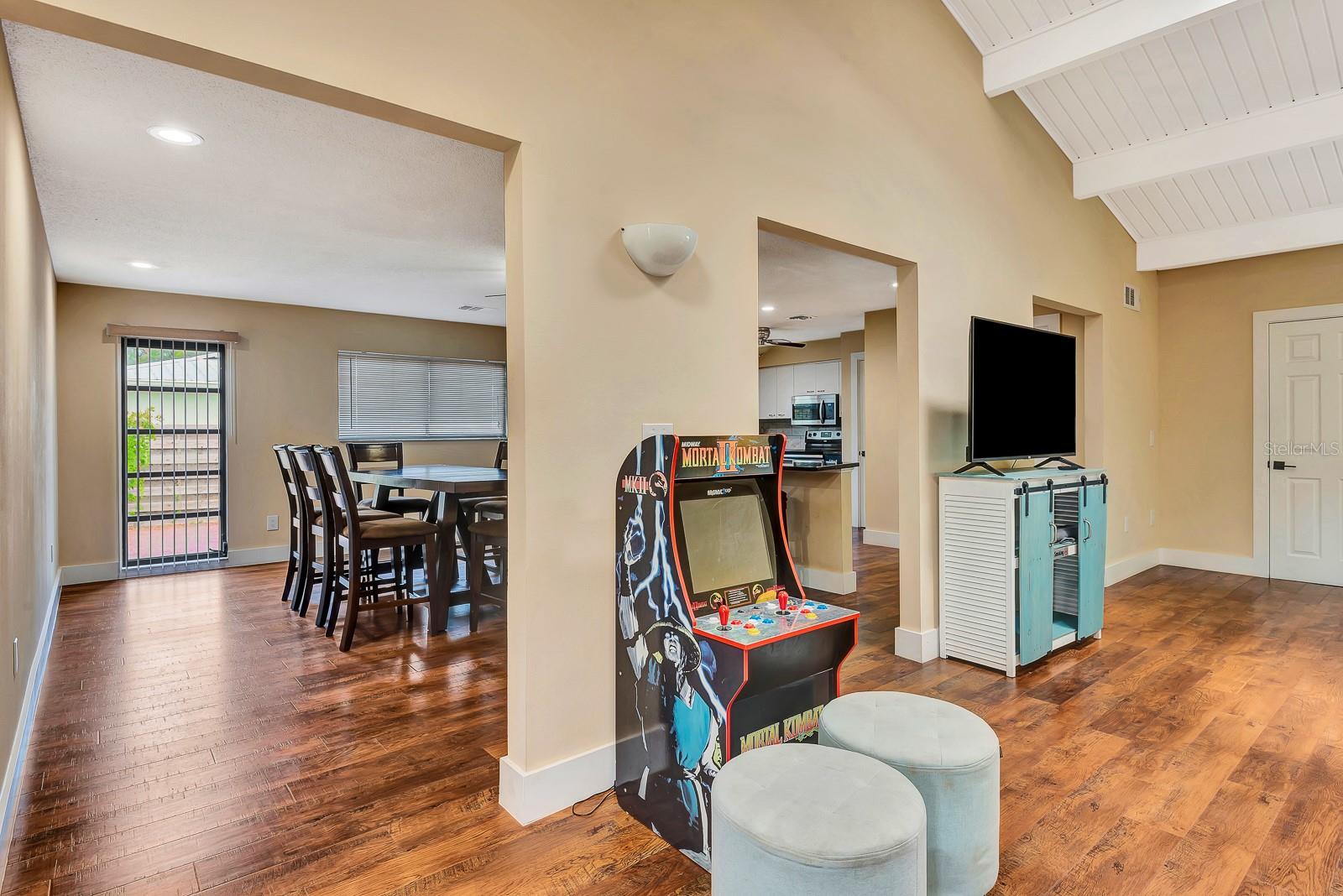 2315 Riverwood Pines Dr, Sarasota, FL 34231 — photo 6 of 53