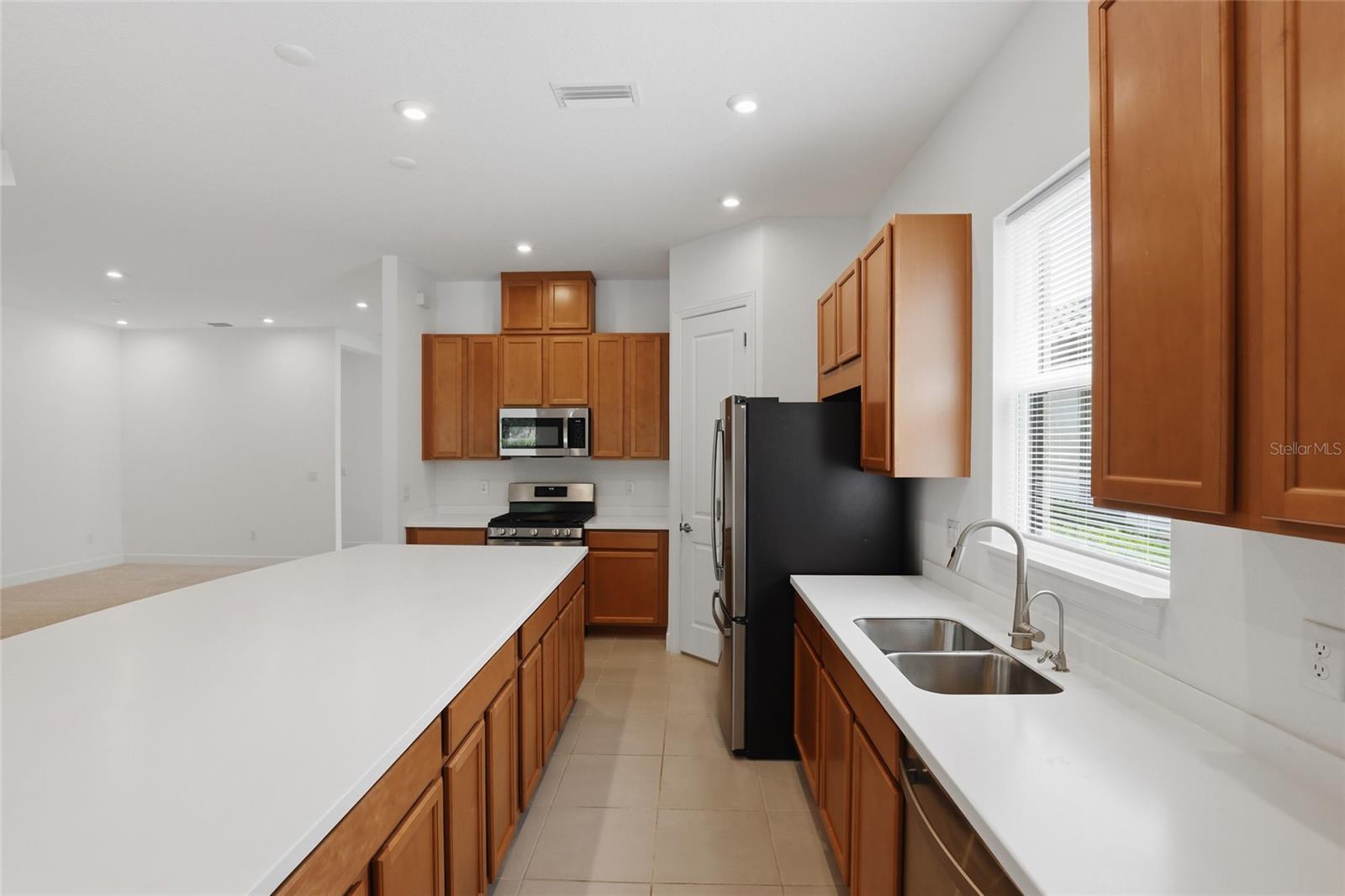 5617 Scarlotti St, Nokomis, FL 34275 — photo 16 of 96