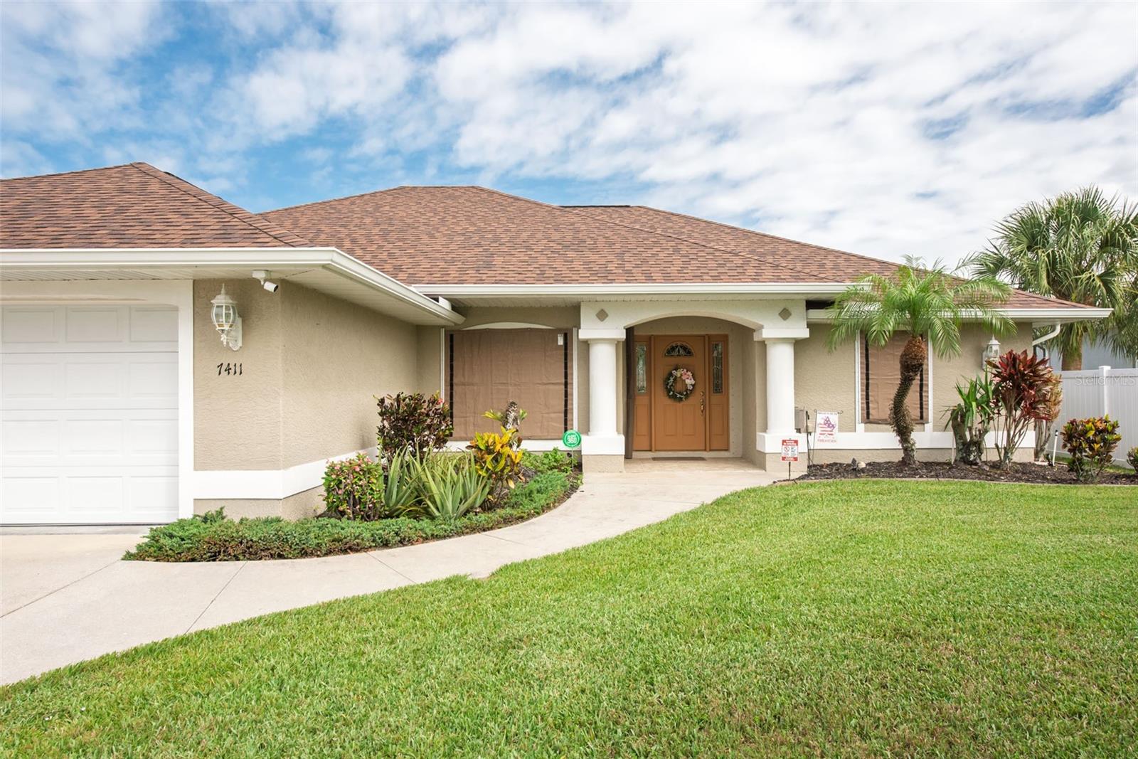 7411 Snow Dr, Englewood, FL 34224 — photo 3 of 88