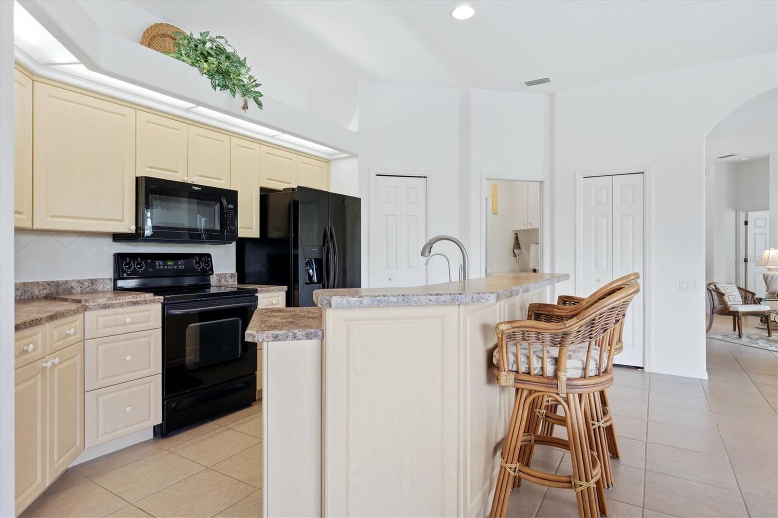 3175 Village Ln, Port Charlotte, FL 33953 — photo 13 of 61