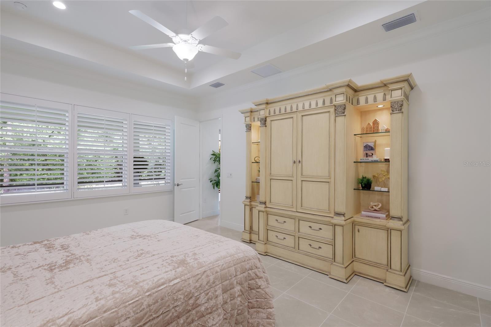 2493 Paradise Plum Dr, Sarasota, FL 34240 — photo 17 of 83