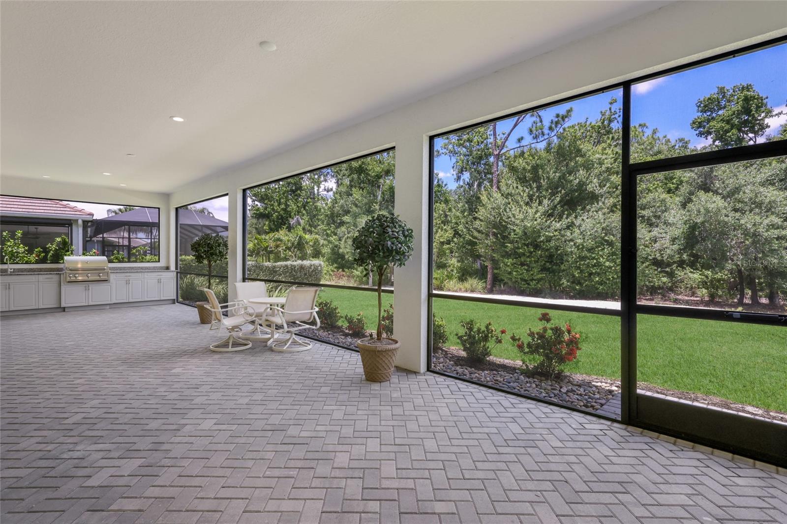 2493 Paradise Plum Dr, Sarasota, FL 34240 — photo 32 of 83