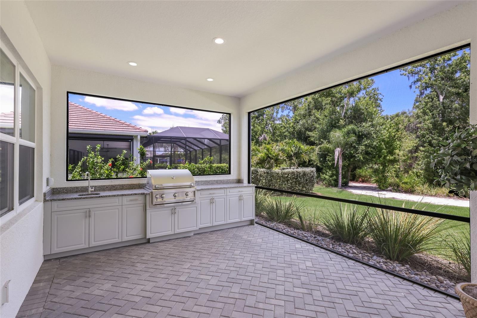 2493 Paradise Plum Dr, Sarasota, FL 34240 — photo 33 of 83