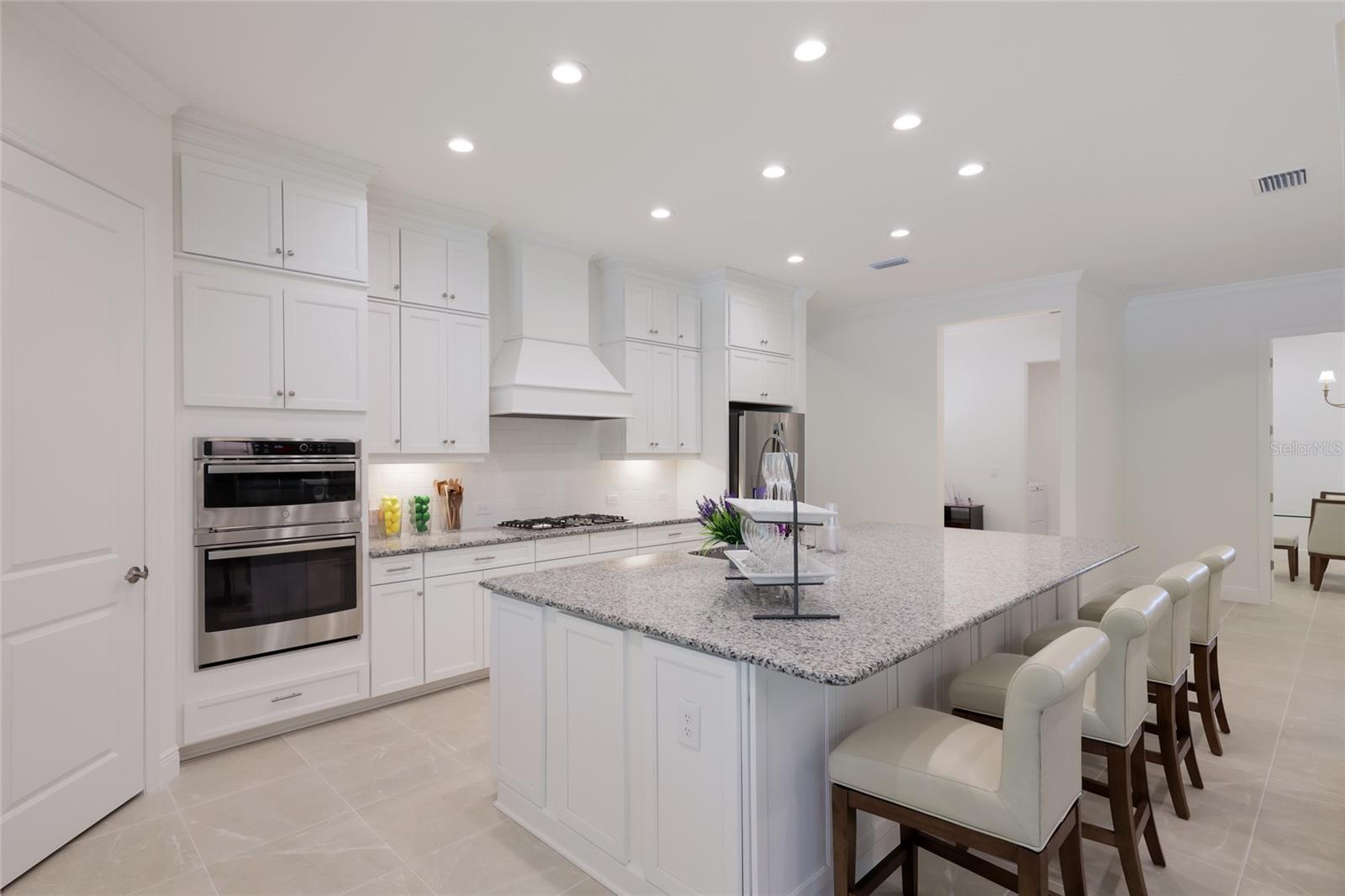 2493 Paradise Plum Dr, Sarasota, FL 34240 — photo 10 of 83