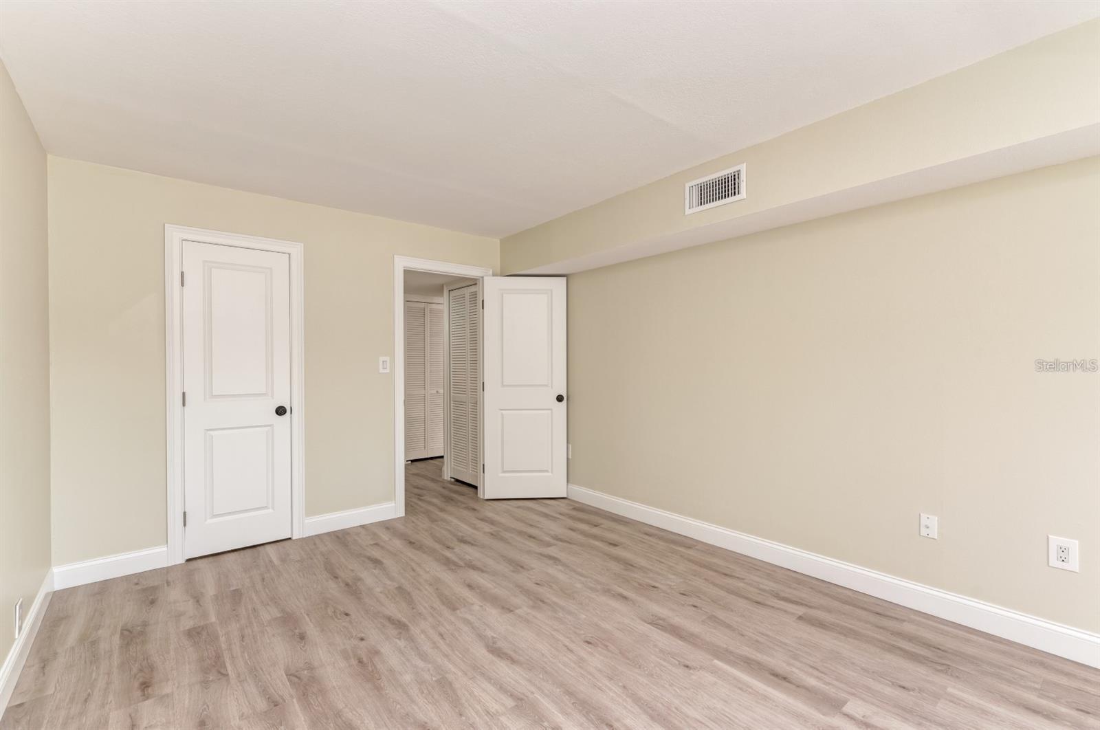 129 Tyler Dr #101, Sarasota, FL 34236 — photo 17 of 22