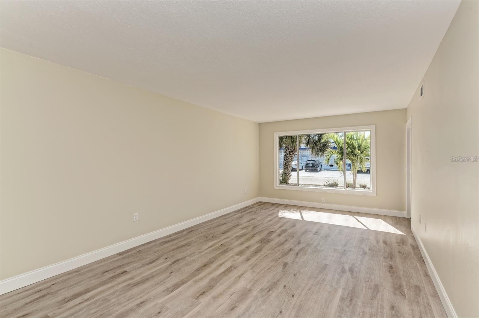 129 Tyler Dr #101, Sarasota, FL 34236 — photo 7 of 22