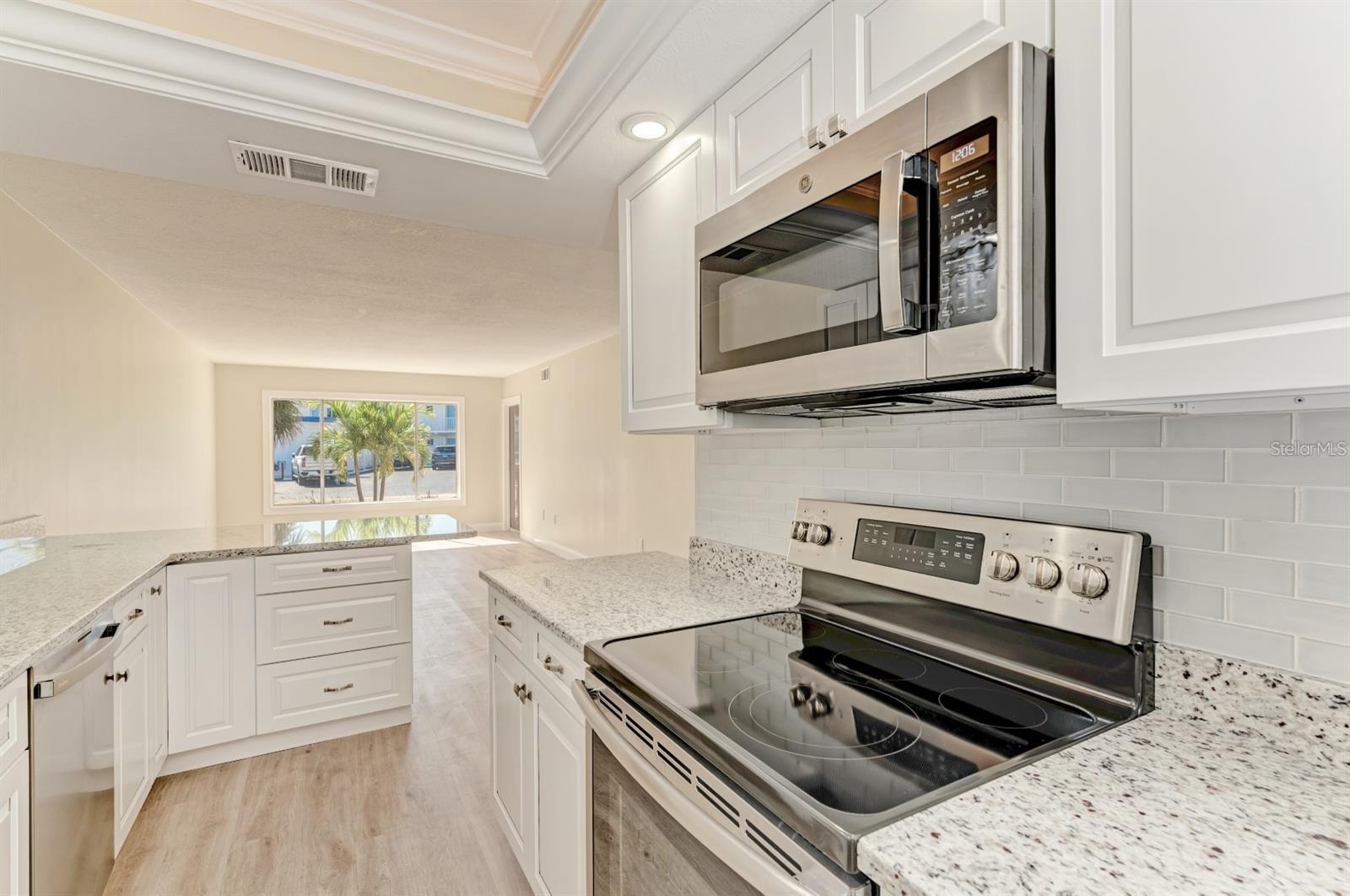129 Tyler Dr #101, Sarasota, FL 34236 — photo 10 of 22