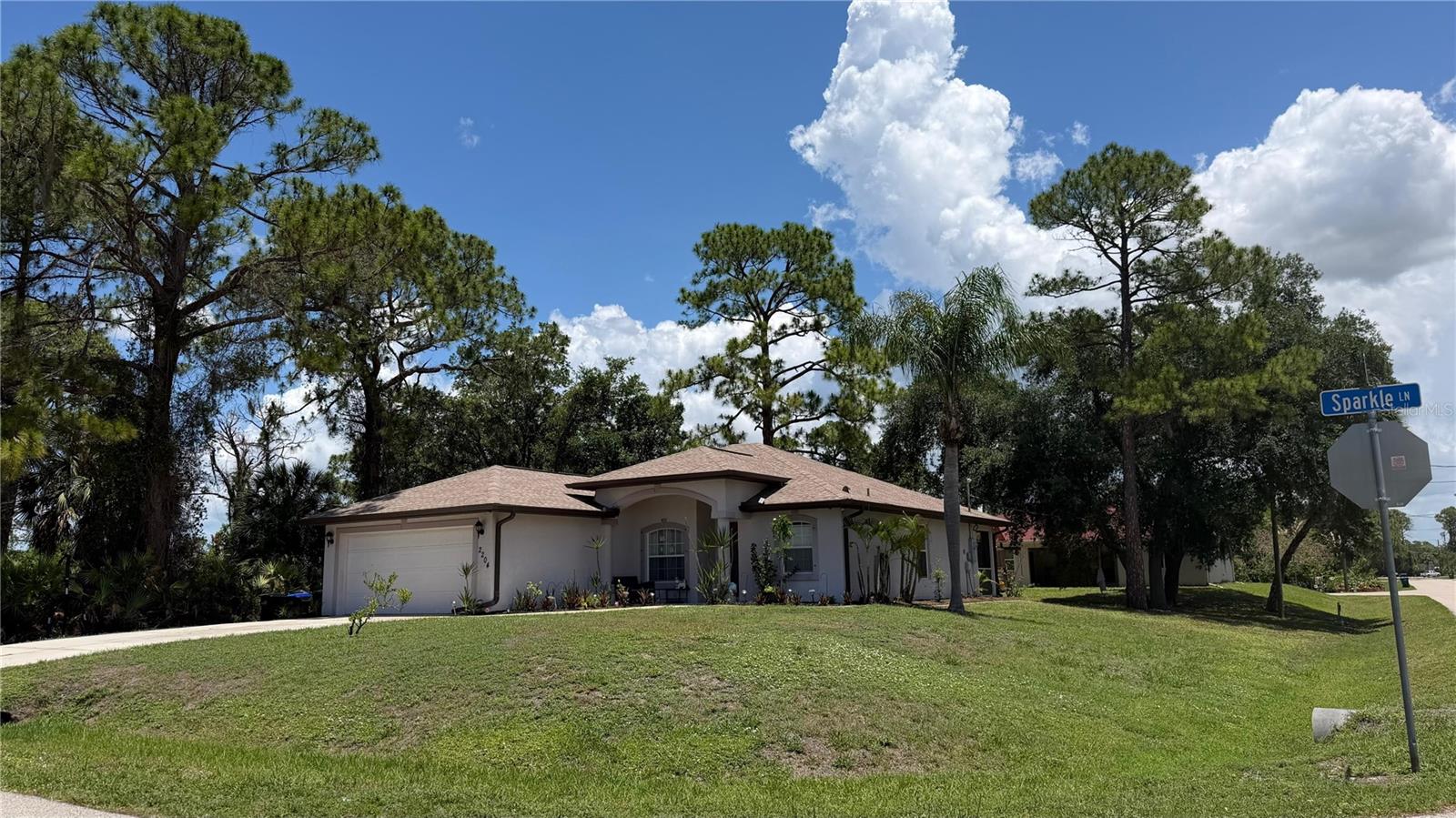 2204 Sparkle Ln, North Port, FL 34286 — photo 2 of 60