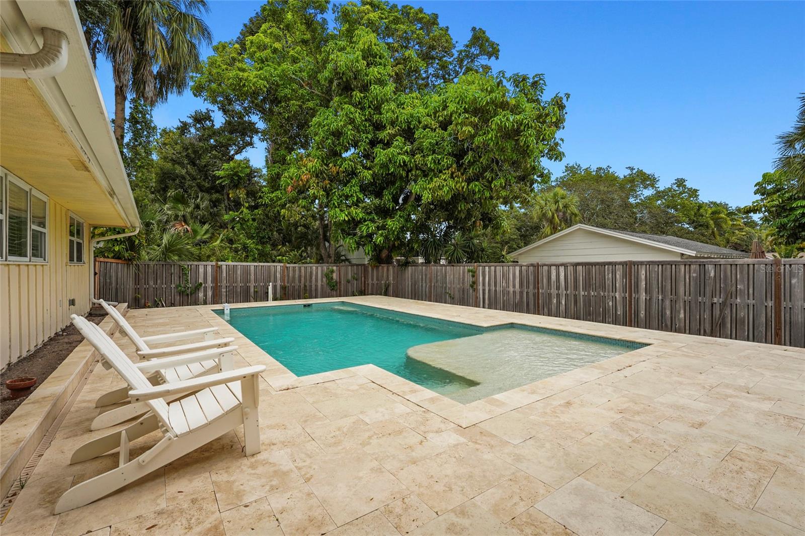 2480 Alameda Ave, Sarasota, FL 34234 — photo 13 of 68