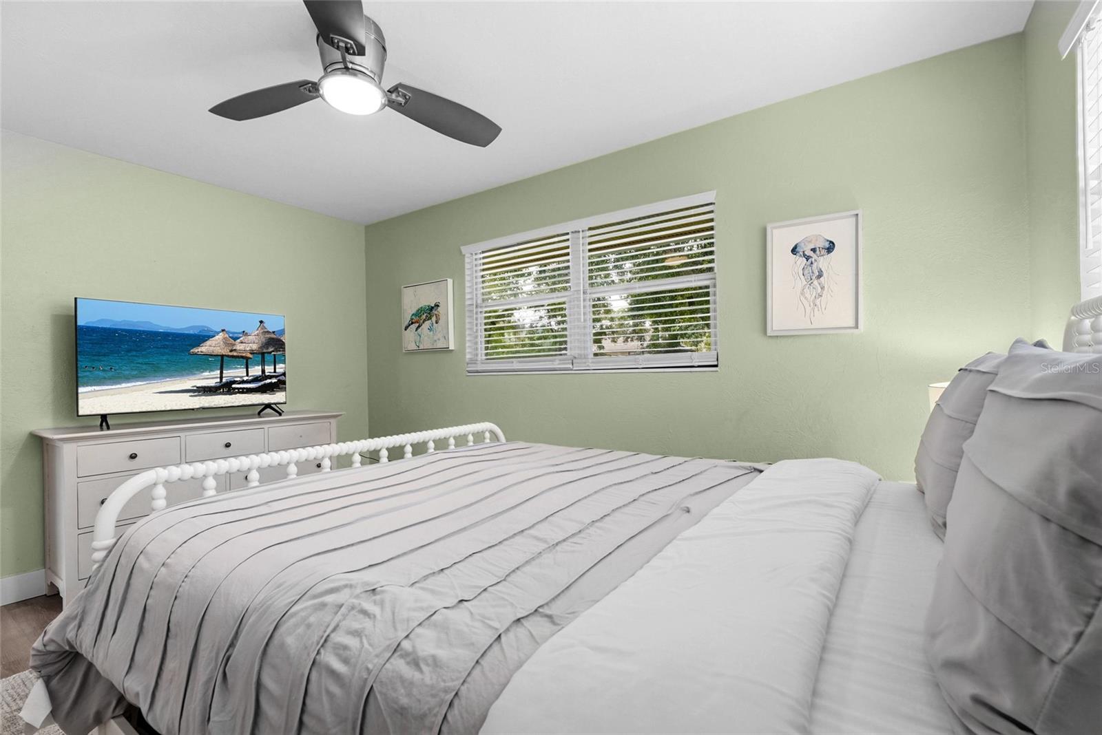 2480 Alameda Ave, Sarasota, FL 34234 — photo 32 of 68