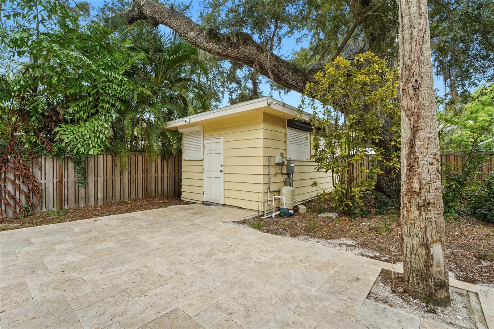 2480 Alameda Ave, Sarasota, FL 34234 — photo 50 of 68