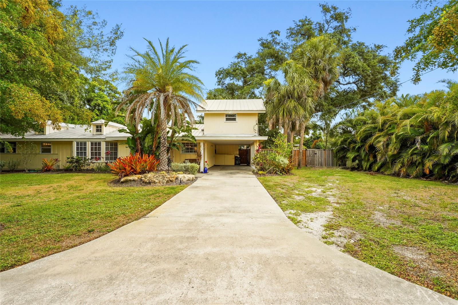 2480 Alameda Ave, Sarasota, FL 34234 — photo 52 of 68
