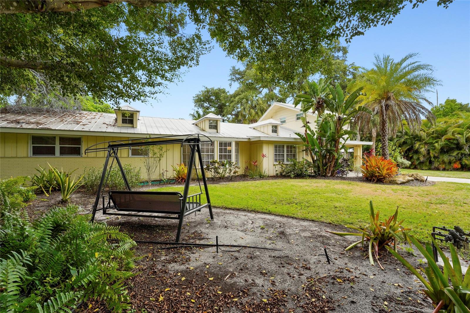 2480 Alameda Ave, Sarasota, FL 34234 — photo 55 of 68