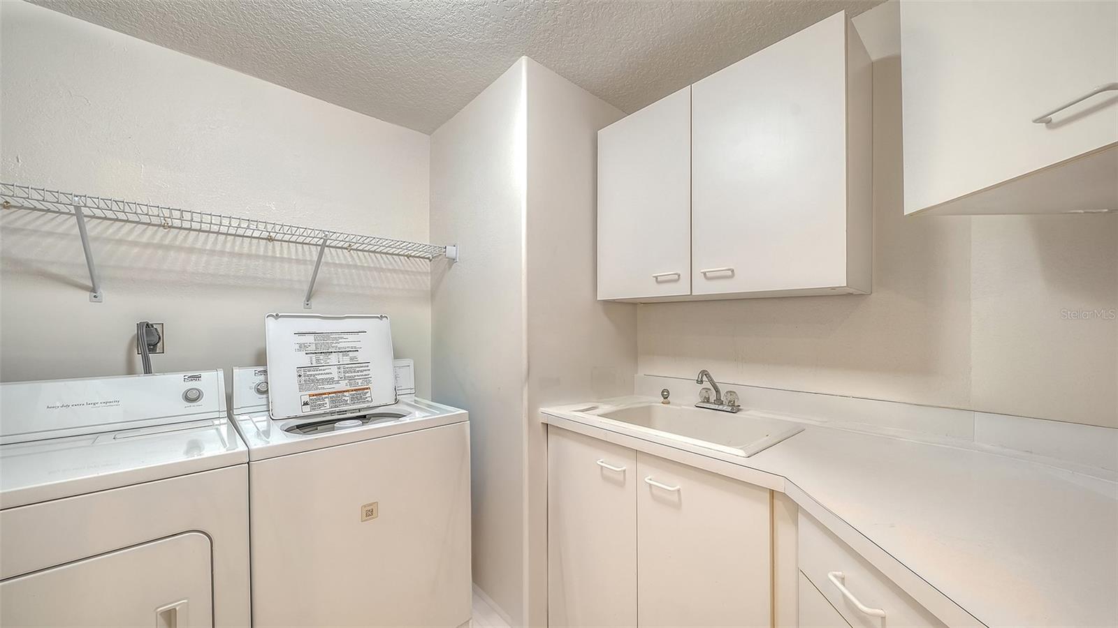 5420 Eagles Point Cir #206, Sarasota, FL 34231 — photo 15 of 25