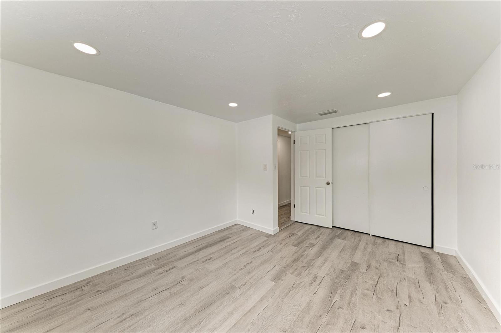 2714 Datura St, Sarasota, FL 34239 — photo 29 of 67