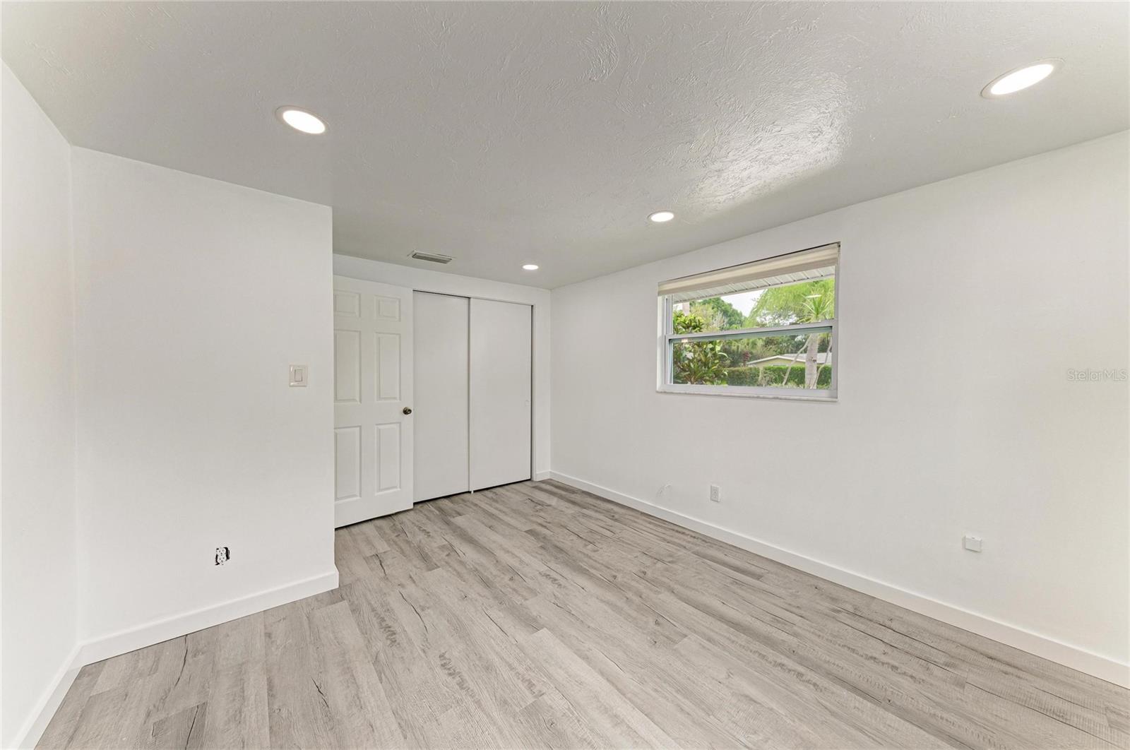 2714 Datura St, Sarasota, FL 34239 — photo 30 of 67