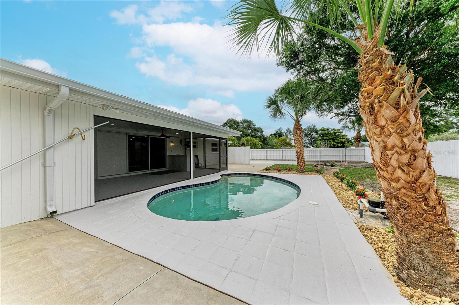 2714 Datura St, Sarasota, FL 34239 — photo 49 of 67
