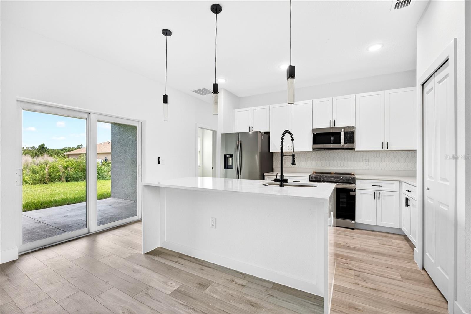 6223 Emmonsdale St, Port Charlotte, FL 33981 — photo 12 of 46