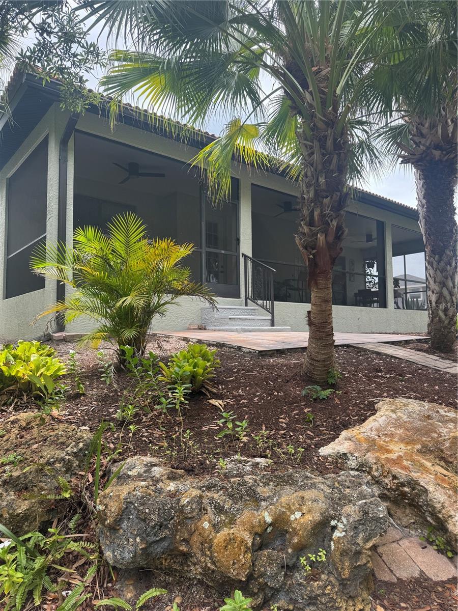 408 Tortuga Dr, Nokomis, FL 34275 — photo 2 of 11