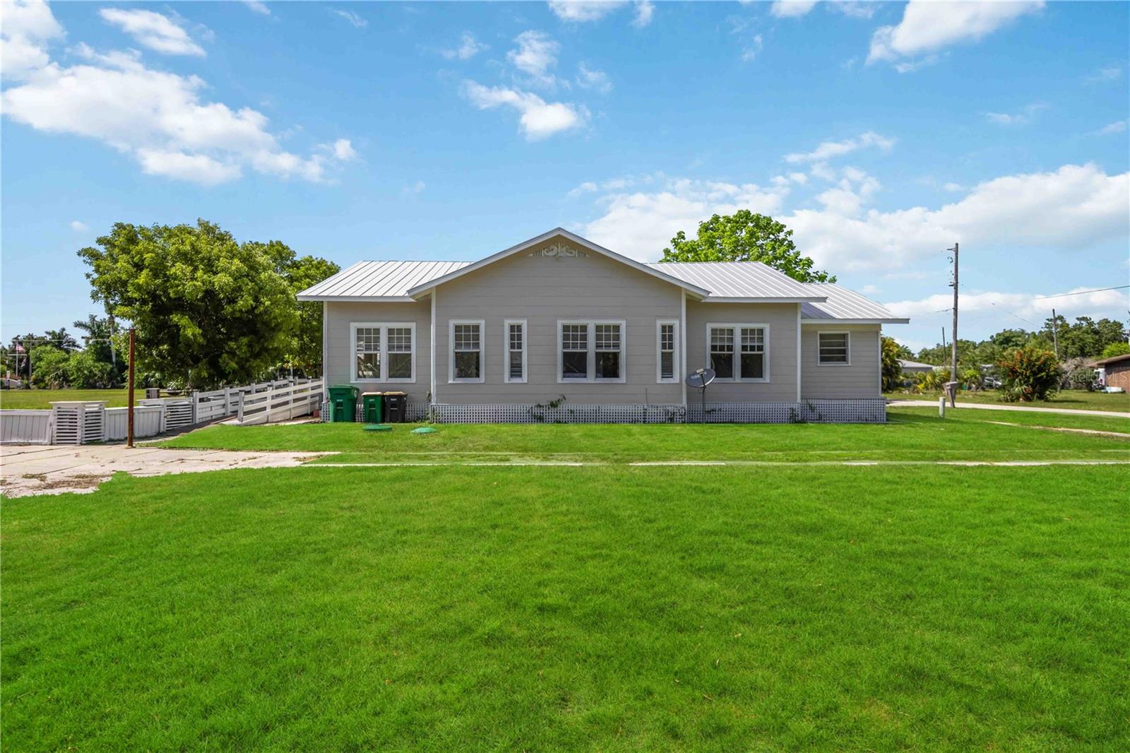 815 Solona Loop, Punta Gorda, FL 33950 — photo 33 of 41
