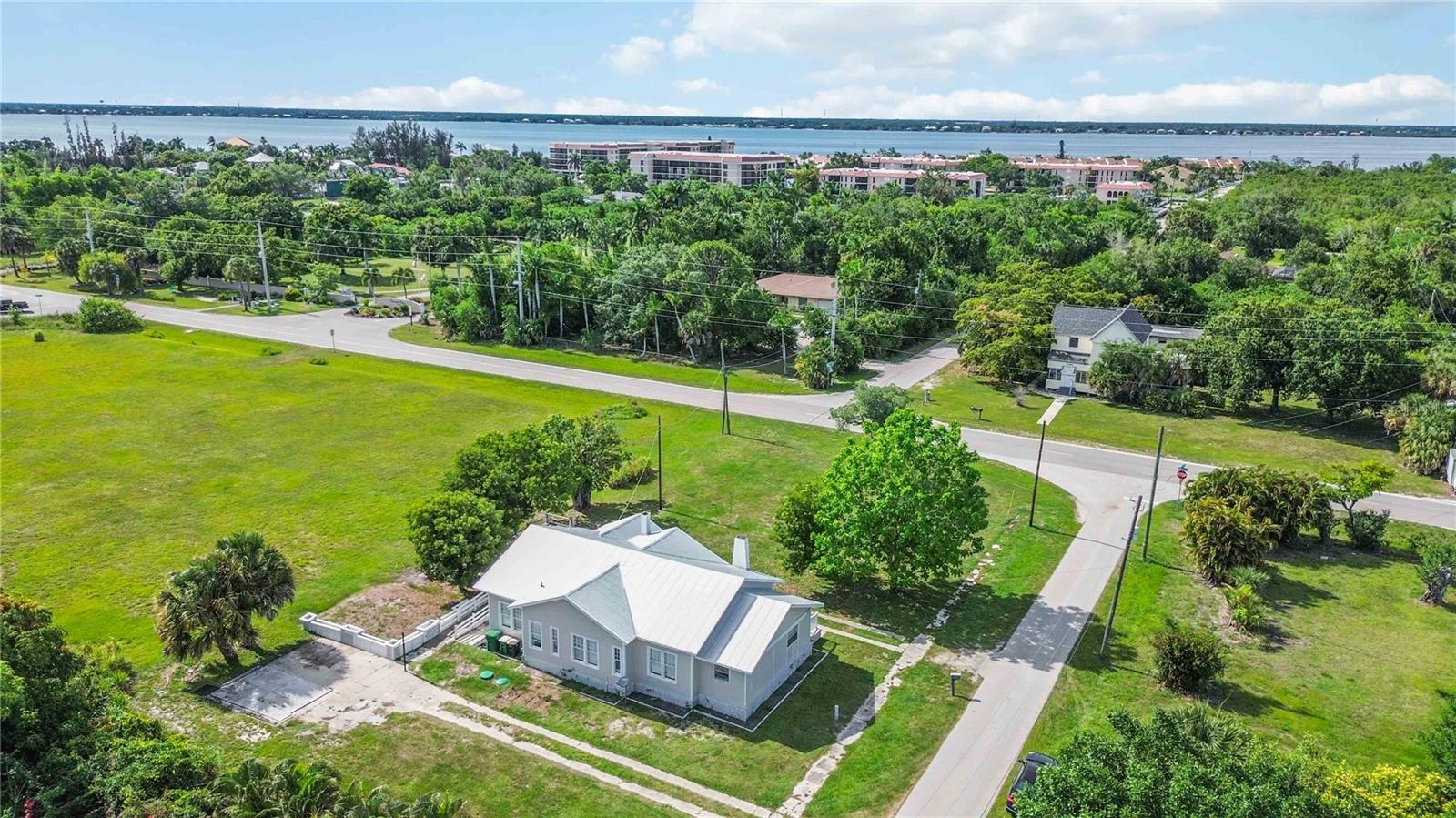 815 Solona Loop, Punta Gorda, FL 33950 — photo 40 of 41