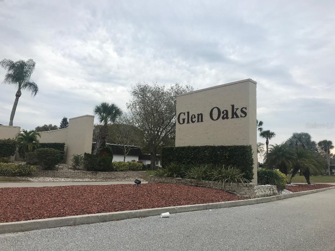 Glen Oaks Wall