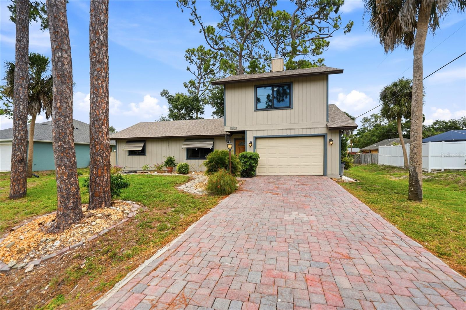 2631 Fiesta Dr, Venice, FL 34293 — photo 50 of 61
