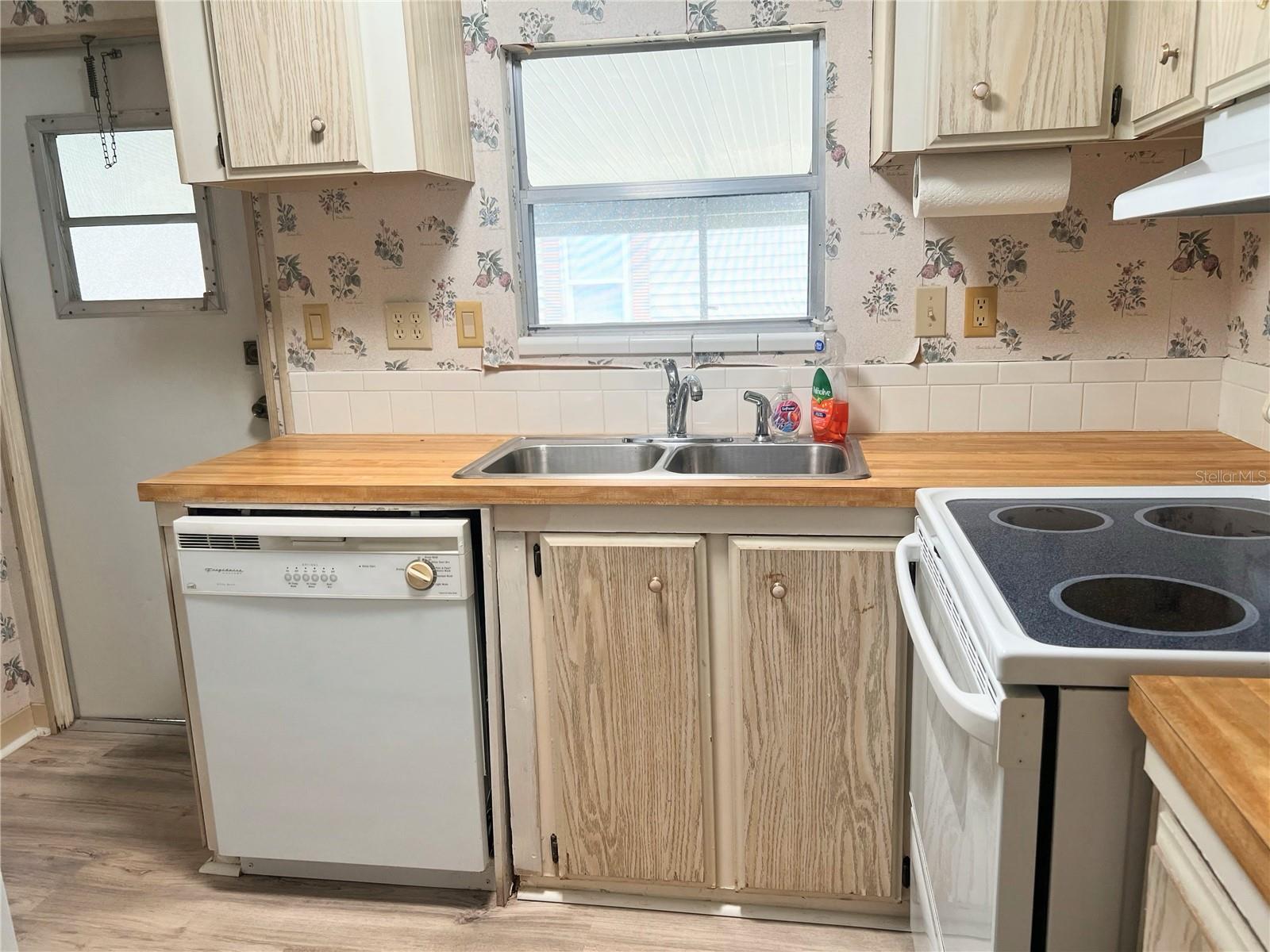 103 S Fiji Cir, Englewood, FL 34223 — photo 25 of 43