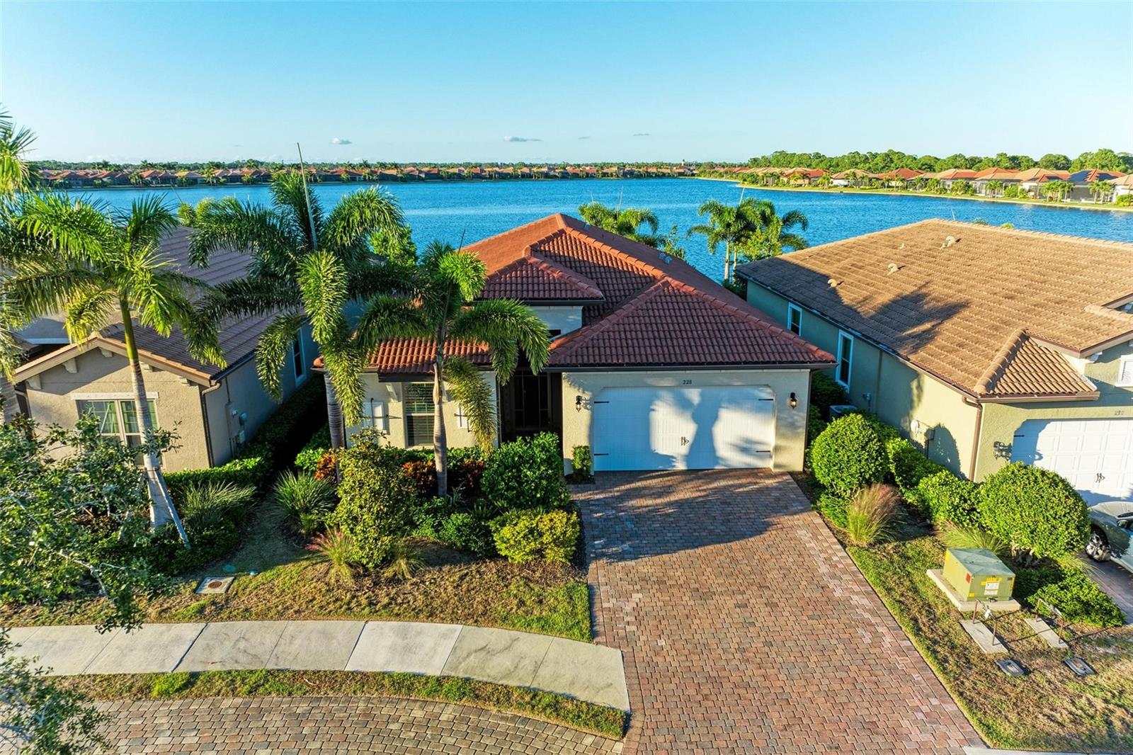 228 Maraviya Blvd, Nokomis, FL 34275 — photo 3 of 83