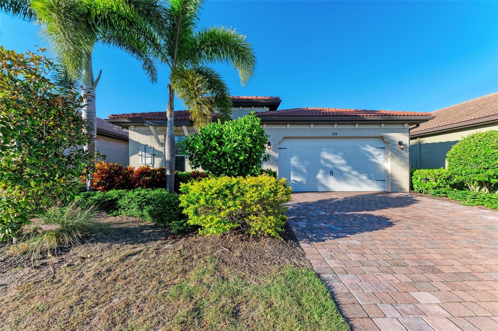 228 Maraviya Blvd, Nokomis, FL 34275 — photo 5 of 83